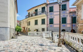 2 Bedroom Nice Apartment In Moneglia - 5