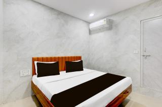 Hotel O Lotus - Surat - 7