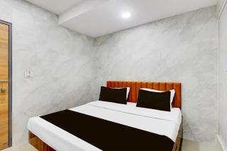 Hotel O Lotus - Surat - 8