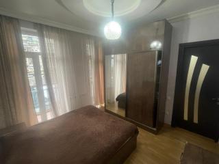 Chvana ahus - Batumi - 7