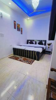 Hotel Mannat Centric - 5 Mins From Lajpat Nagar Metro - Neu-Delhi - 8