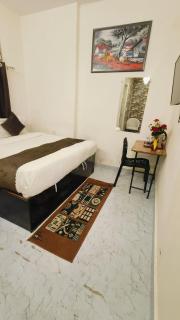 Hotel Mannat Centric - 5 Mins From Lajpat Nagar Metro - Neu-Delhi - 5