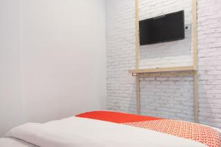 Hotel O Theodore Homestay - Medan - 1