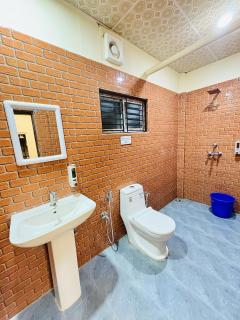 The Gulmohar Inn - Guwahati - 2