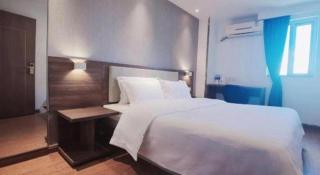 7 Days Inn Guilin Beiji Plaza Yushan Garden - Guilin - 4