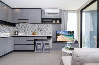 Tropics Kamala Hill View Apartment CTG D704 near Beach and Fantasea - Kamala Beach - 2