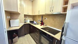 Вашият дом далеч от дома - 1