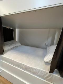 Friends Hostel - Baku - 9