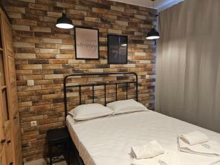 Sea view 1BR across the beach - Varna - 4