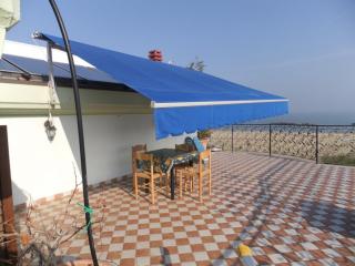 Attico con terrazza spaziosa vista mare 360 gradi - 7