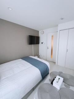 We support a comfortable trip, Direct access to Kansai Airport, Room in the heart of Osaka, Maximum 4 people, Room 402 - Osaka - 3