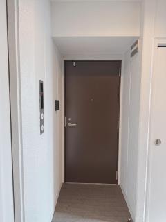 We support a comfortable trip, Direct access to Kansai Airport, Room in the heart of Osaka, Maximum 4 people, Room 402 - Osaka - 1