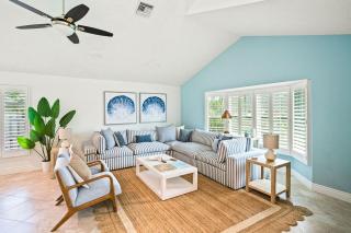 Steps 2 Beach PoolSPA Game Room Pool Table - 9