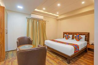 Hotel Orange Park - 5