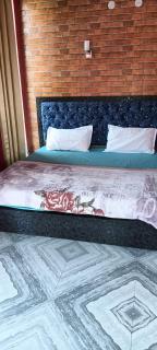 Royal Hills - Masuri - 1