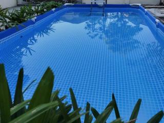 FERRINGHI RESORT 5-BEDROOM with POOL, BBQ SET, WiFi, Netflix & WALK to BEACH - Batu Ferringhi - 9