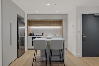 Chic CBD Retreat Pool Gym Sauna Steam Westside Place - Melbourne - 9