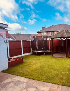 Piotr House - Warrington - 6