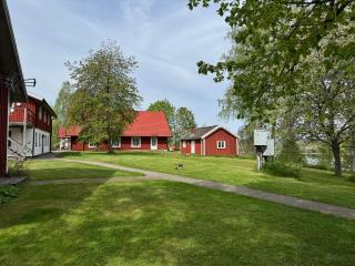 Luthagård - - 7
