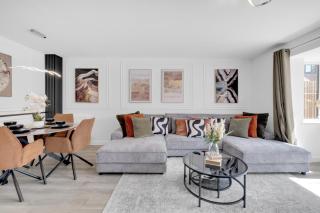 Stylish New 3Bed House - Greenhithe - 0