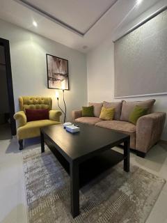LP111-2 Livedin Chic Warm 1BR Apartment in Al Rimal - Riad - 9