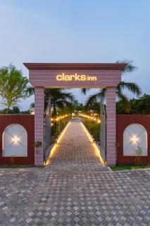 Clarks inn Bichpuri Agra - 0