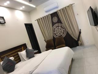 Host Us lodge - Islamabad - 2