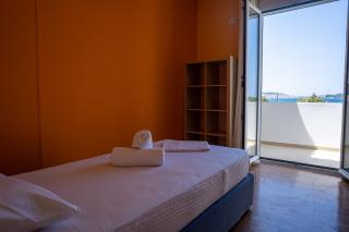 Elegant 3BR Seaside Home with Great View - Mytilini - 1