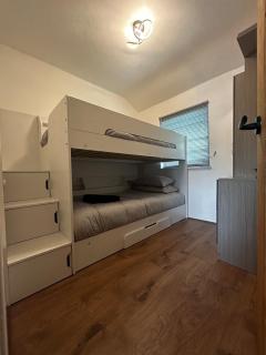 3 Bedroom Cottage Glan Gwna - - 7