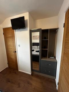 3 Bedroom Cottage Glan Gwna - - 1
