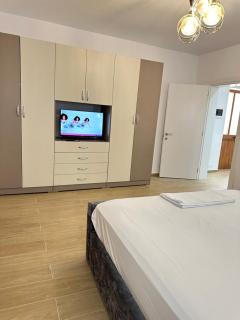Sunset Central House - Vlora - 4