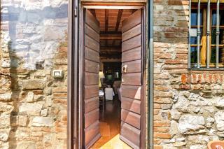 GuestHost - Pool Apartment with Garden - Monti di Sotto - 4