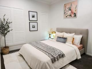 Modern Luxe Retreat Brisbane - Doolandella - 6