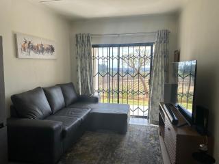 Luxury Apartment At Erand Gardens Midrand - Midrand - 2