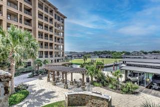 2BDR Condo for 4 with Pool Hot Tub & View of Marina - Horseshoe Bay - 5