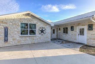 Lakefront Stay for 12 with Private Ramp Dock & Views - 4
