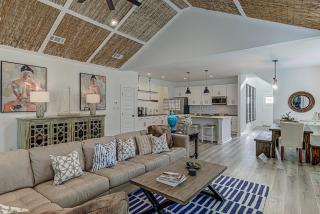 6BD Retreat for 14 with Fire Pit Patio & Lake Access - Cottonwood Shores - 7