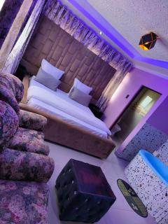 Alexzy's Lodge Guesthouse - Pietermaritzburg - 4