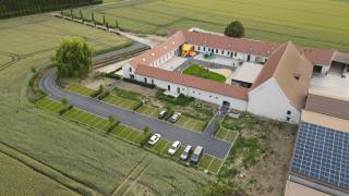 Ferme de Pétrieux - Gîte 6 personnes avec piscine et wellness - Tournai - 5