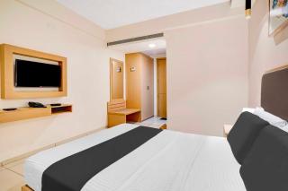 Hotel O Metro Park Opposite Kalasipalya Bus stand - Bangalore - 2