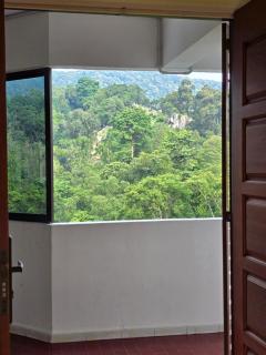 Green Ocean Seaview Apartment - 2