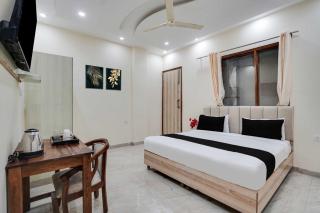 Hotel O Sector 63 A Noida - Noida - 9