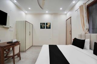 Hotel O Sector 63 A Noida - Noida - 4