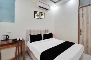 Hotel O Sector 63 A Noida - Noida - 2