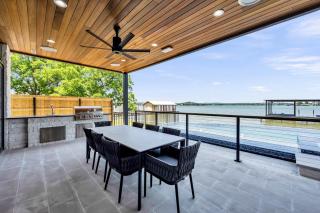 Lakefront Stay for 16 with Pool Dock & Game Room - Granite Shoals - 3