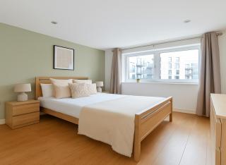 Modern Flat on Tower Bridge Road - Walk to Borough Market - London - 6