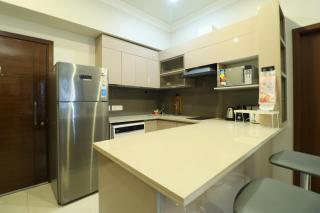 Central Park 2BR Apt Near Gurugram Wid pool Access - Sohna - 4