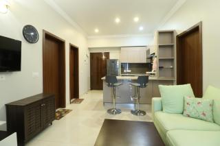 Central Park 2BR Apt Near Gurugram Wid pool Access - Sohna - 2