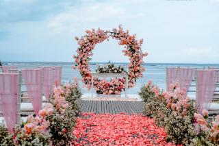 Griya Santrian a Beach Resort And Spa - Sanur - 3