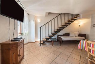 borgo top floor apartment con parcheggio - 7
